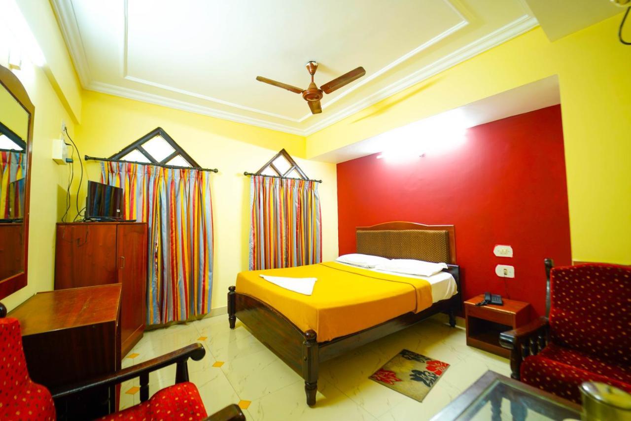 Amogha Residency Hotel Májszúr Kültér fotó
